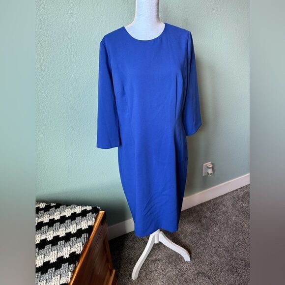 NWT Antonio Melanie Mosaic Blue Fitted Midi Dress in Size 14 - Picture 1 of 12